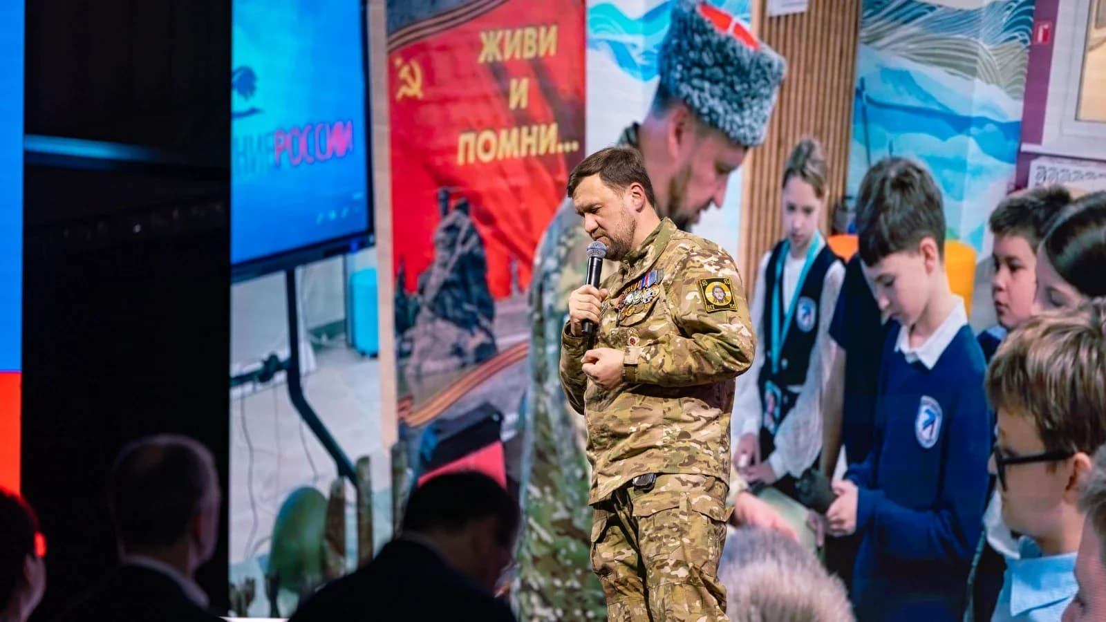 Ветераны СВО рассказали ямальским подросткам о мужестве в День памяти погибших детей Донбасса