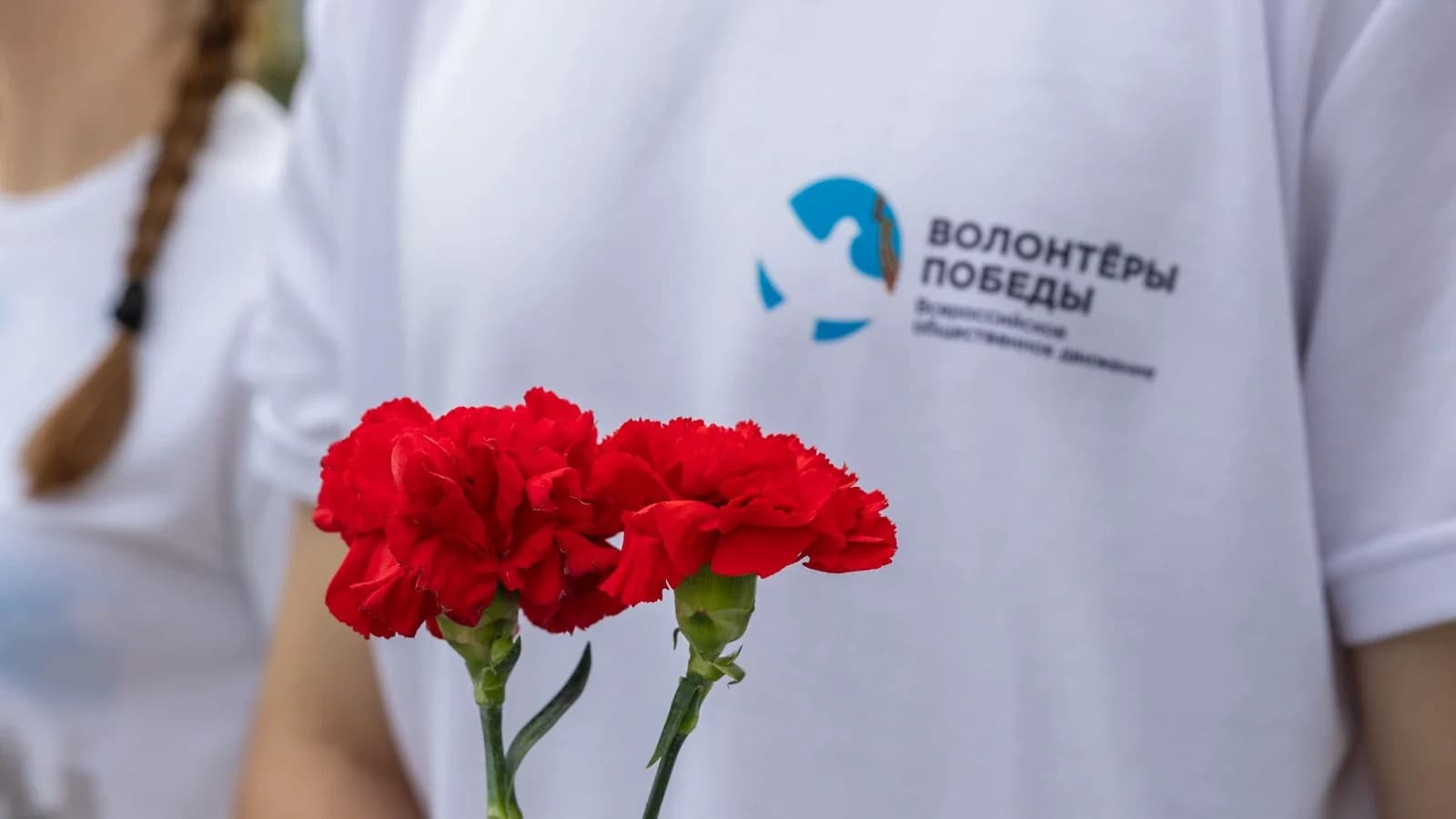 Волонтеры Победы Ямальского района провели акцию «Корзина доброты»